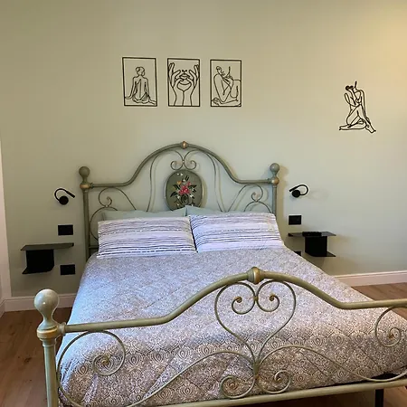 La Casa Di Elena Apartment